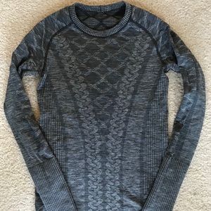 Lululemon long sleeve shirt